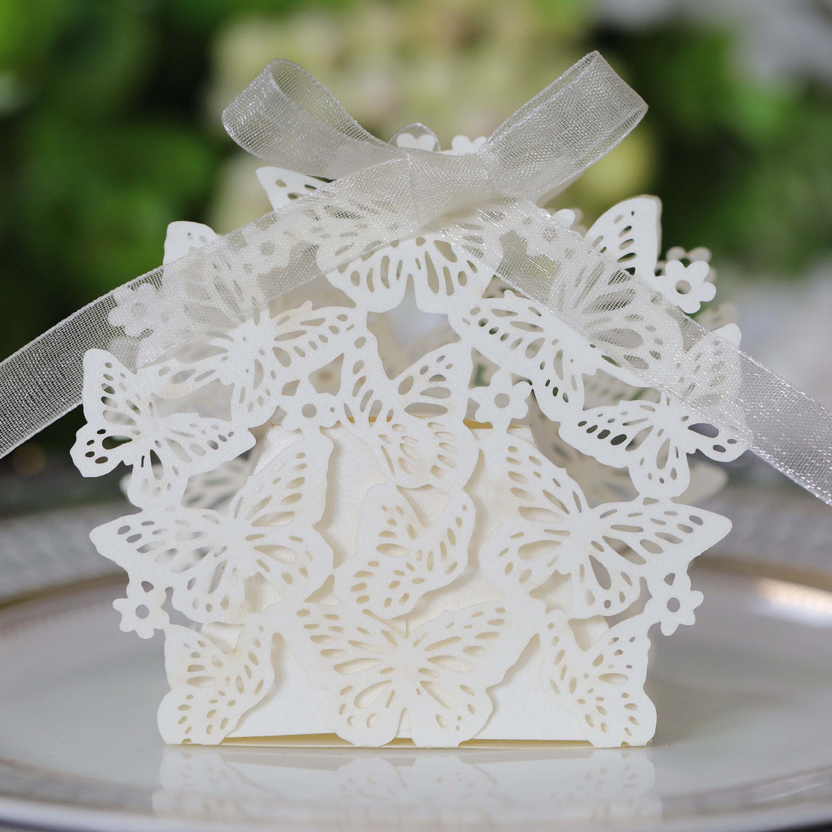 50pcs Wedding Hollow Butterfly Chocolate Candy Box Carton for Engagement Wedding